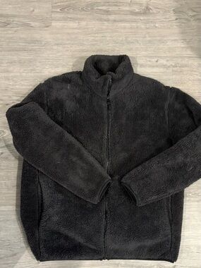 Uniqlo Black Sherpa Zip-Up Jacket